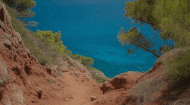 découvrez comment accéder à la calanque de santa lucia, nos conseils pratiques pour une visite réussie et les activités incontournables à faire sur place. profitez pleinement de ce joyau naturel de la côte d’azur !